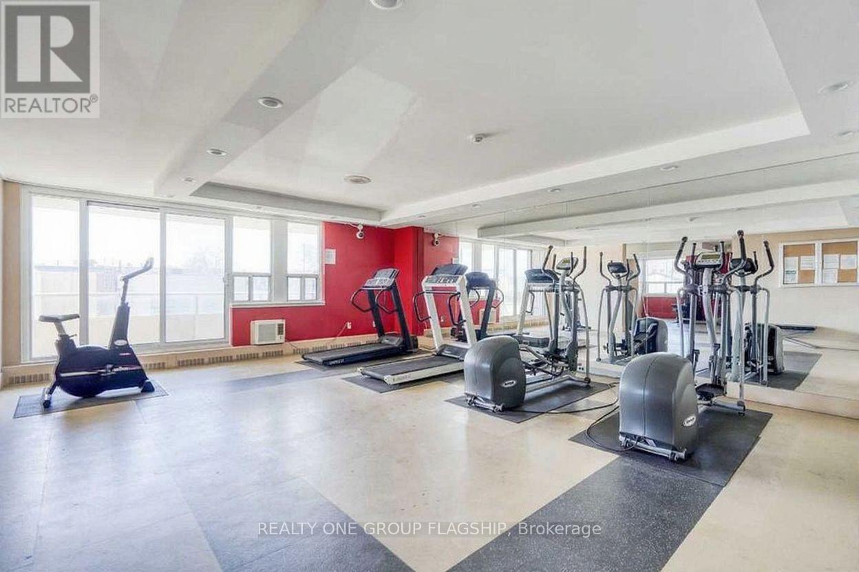 1209 - 15 Torrance Road, Toronto, ON - Indoor Photo Showing Gym Room