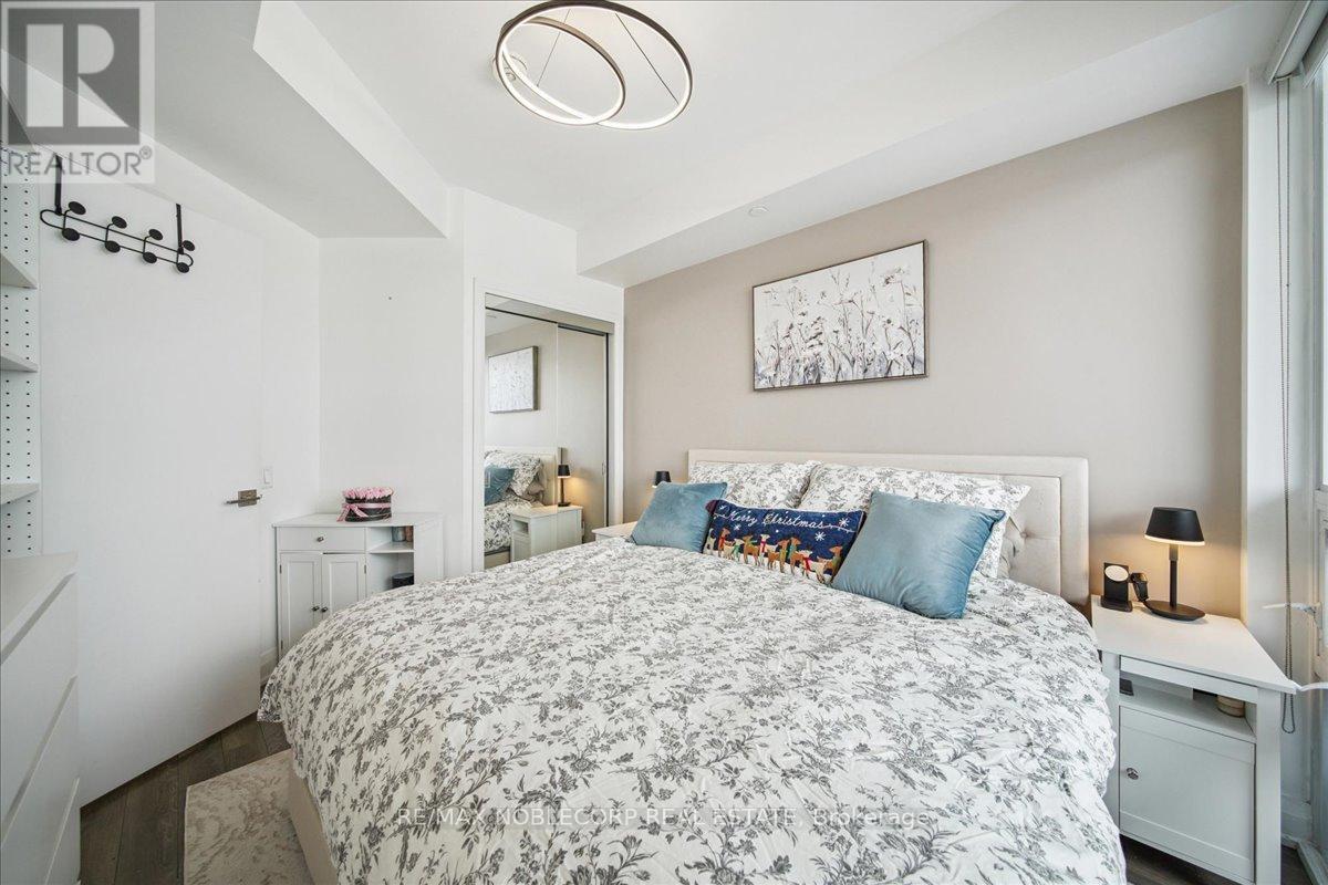 820 - 4800 Highway 7, Vaughan, ON - Indoor Photo Showing Bedroom