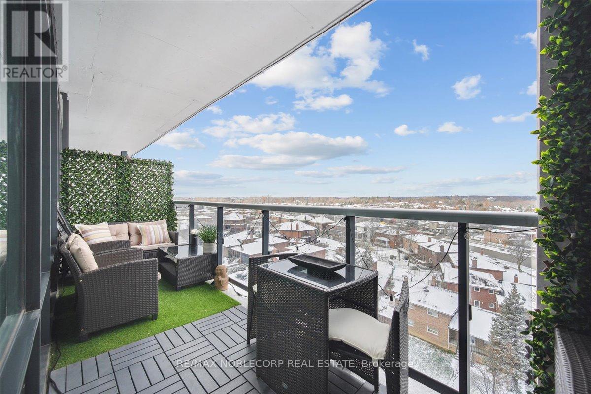 820 - 4800 Highway 7, Vaughan, ON - Outdoor With View With Exterior