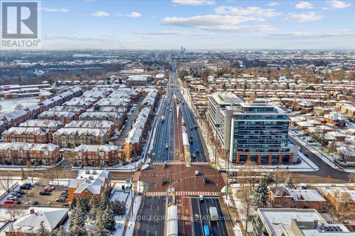 820 - 4800 Highway 7, Vaughan, ON - Outdoor With View