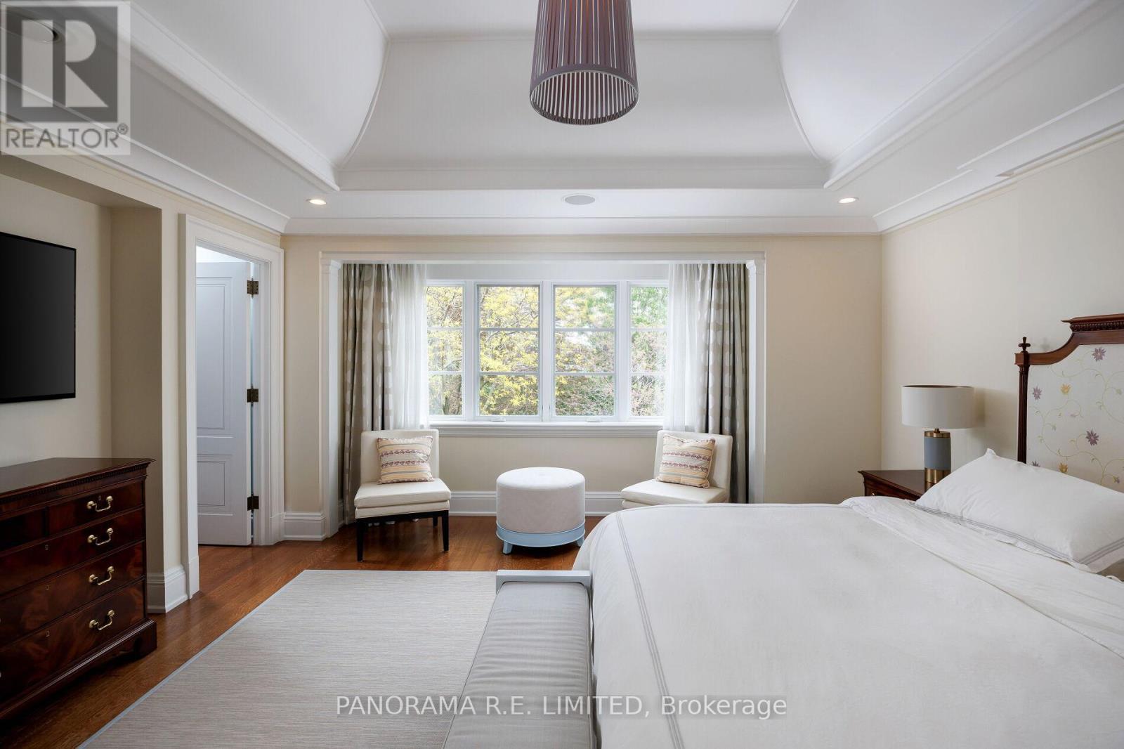 19 Graystone Gardens, Toronto, ON - Indoor Photo Showing Bedroom