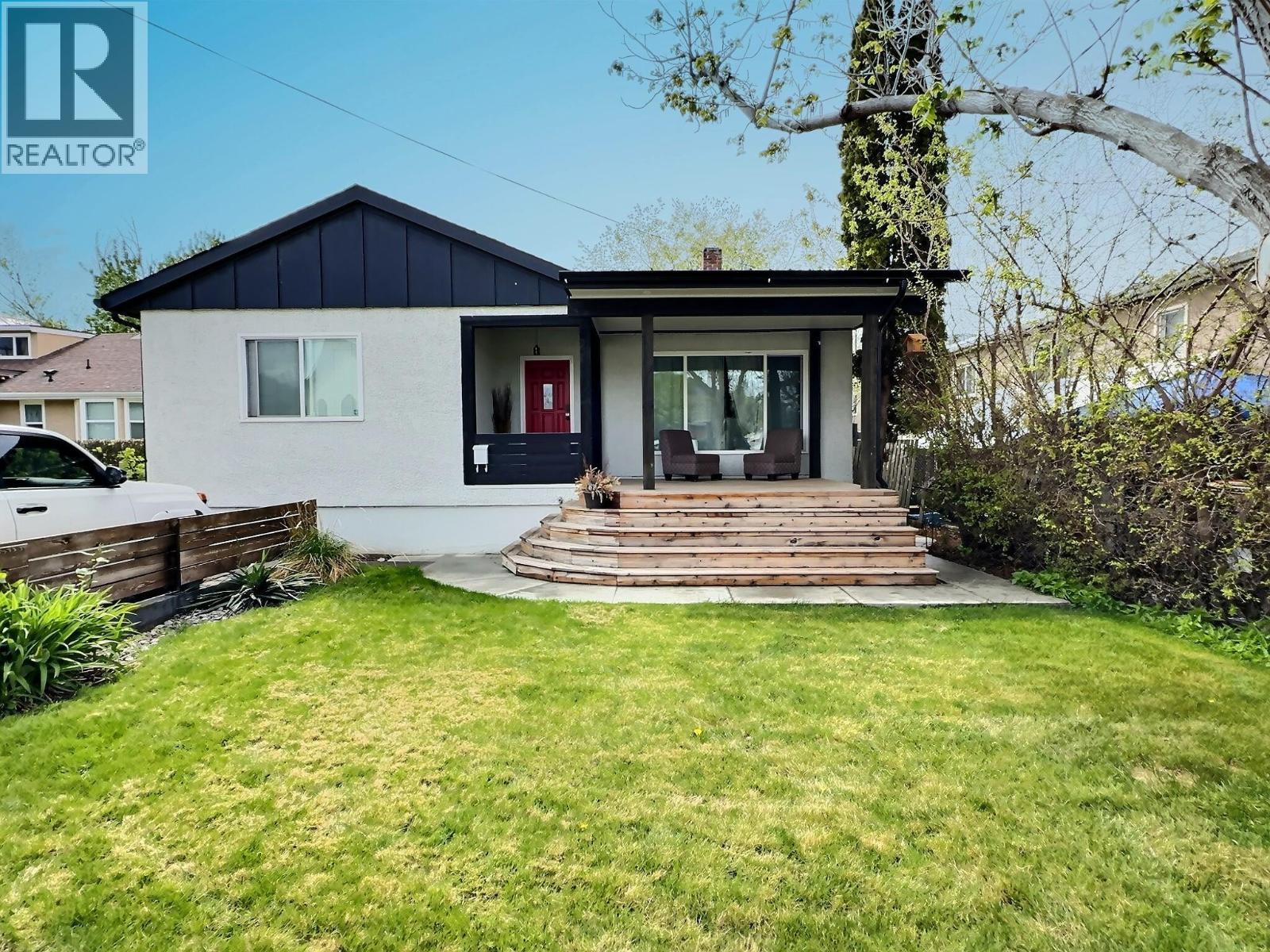 327 Royal Avenue, Kamloops, BC - Outdoor