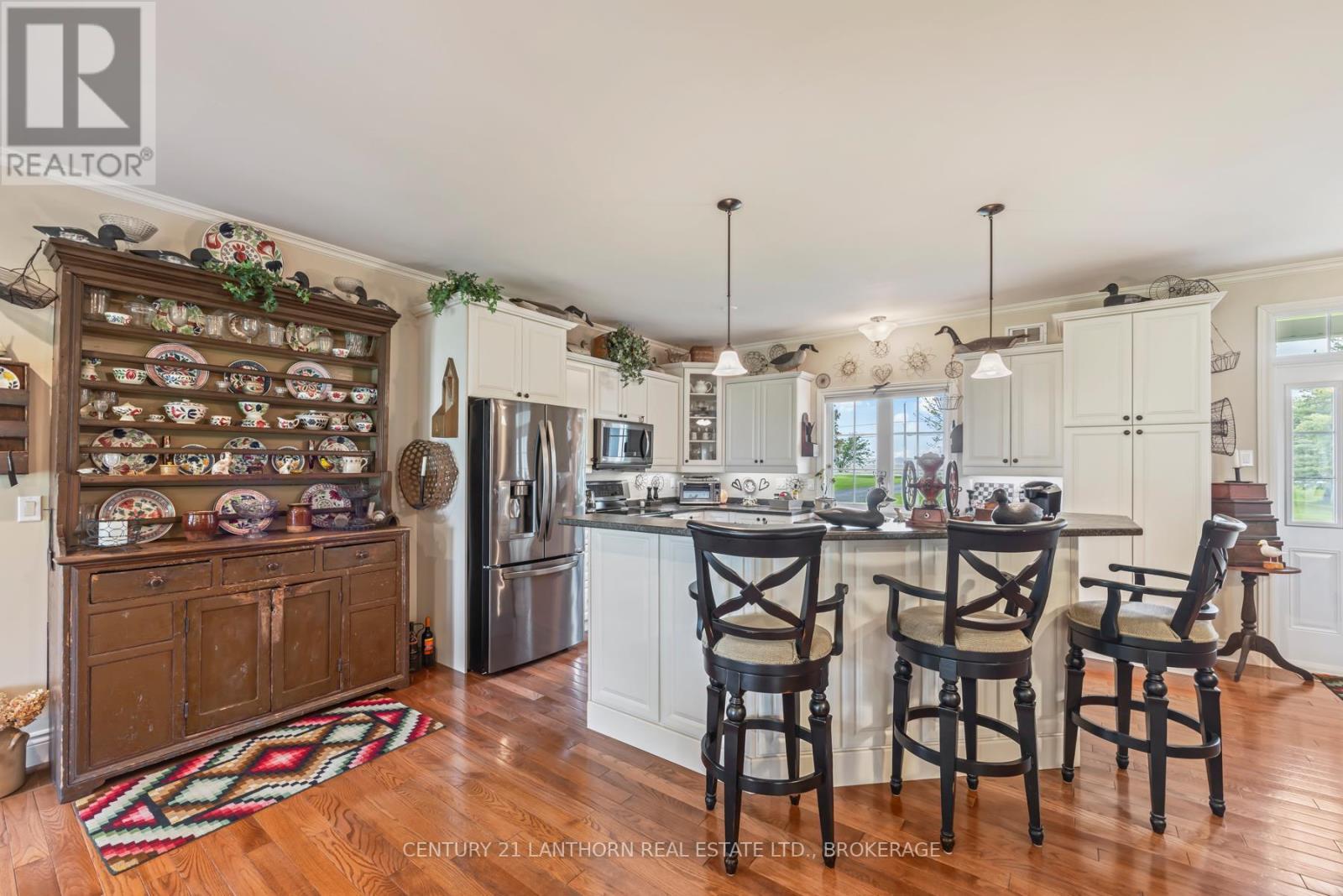 9430 County 2 Road W, Greater Napanee (Greater Napanee), ON - Indoor