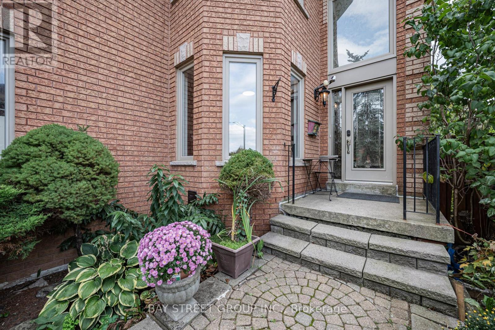 2524 Paula Court, Mississauga, ON - Outdoor