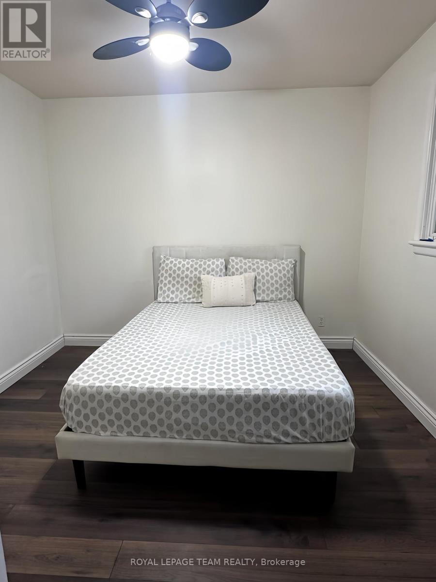 1121 Fifth Street E, Cornwall, ON - Indoor Photo Showing Bedroom