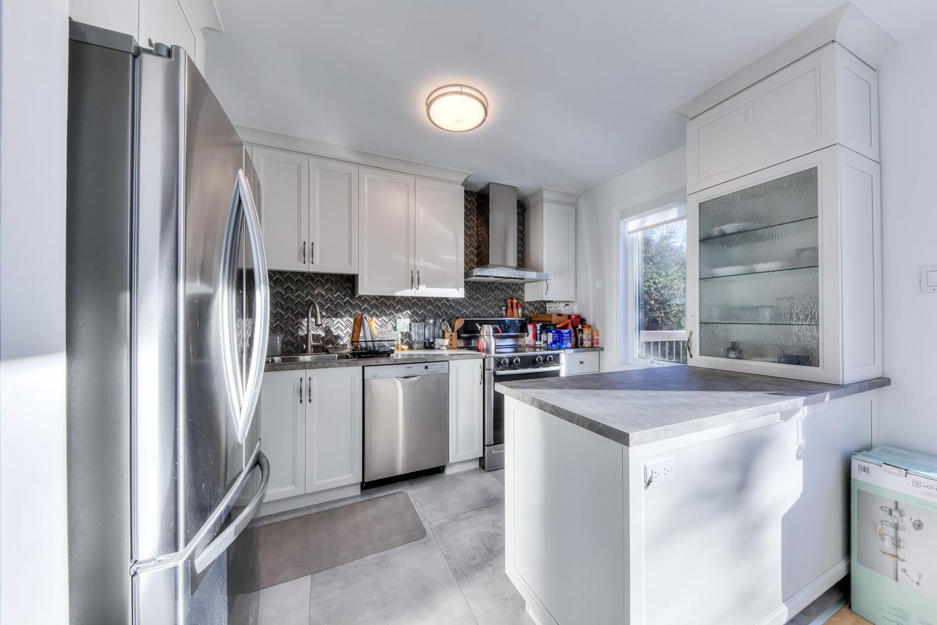 Cuisine - 3006 Rue Demers, Mascouche, QC - Indoor Photo Showing Kitchen