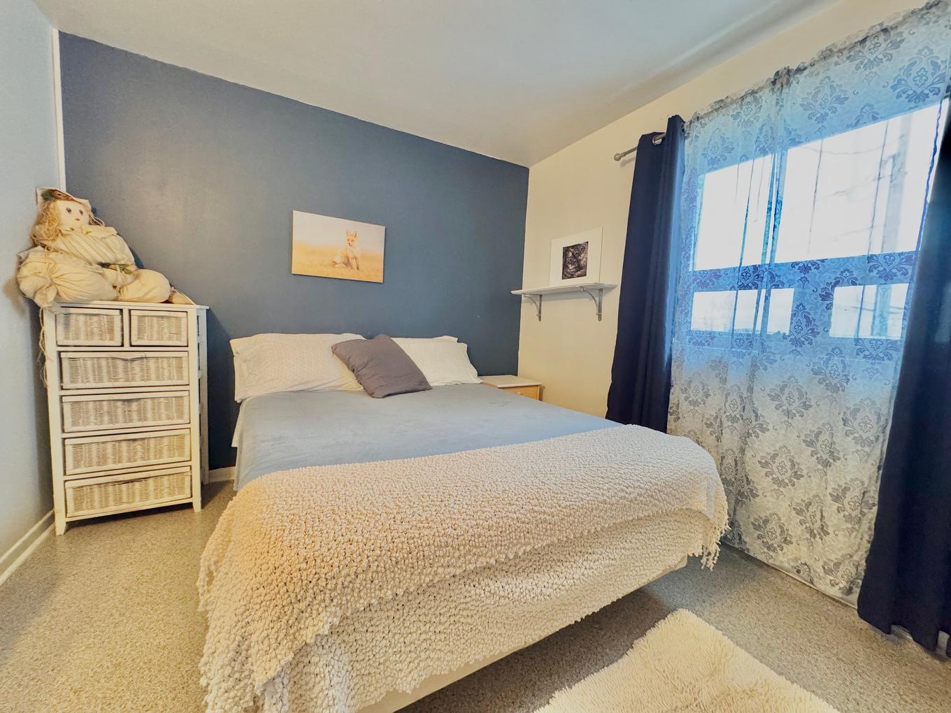 Dwelling - 35 Ch. Central, Les Îles-De-La-Madeleine, QC - Indoor Photo Showing Bedroom