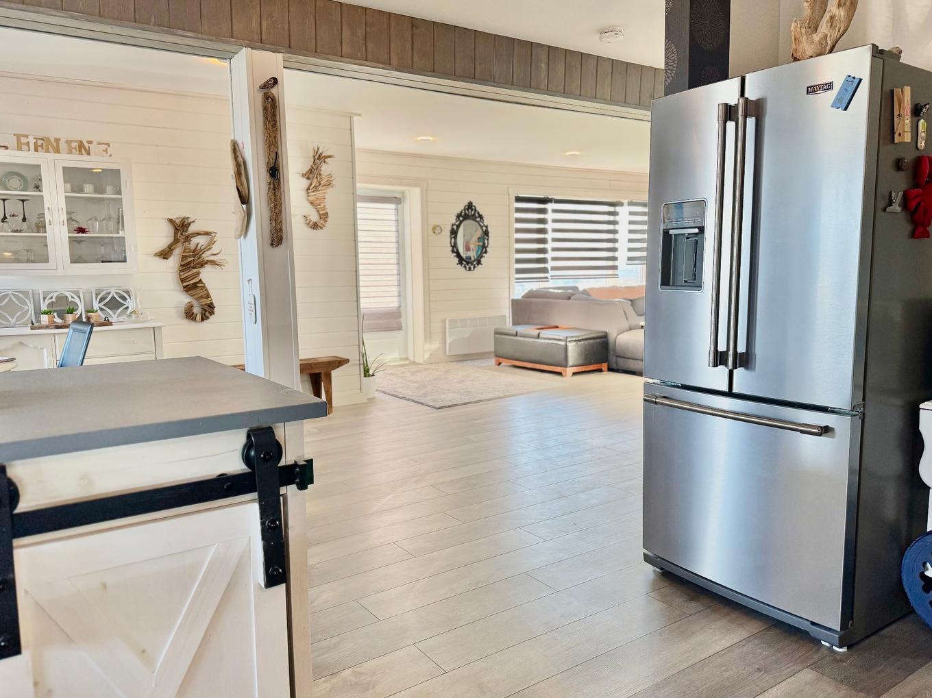 Kitchen - 35 Ch. Central, Les Îles-De-La-Madeleine, QC - Indoor