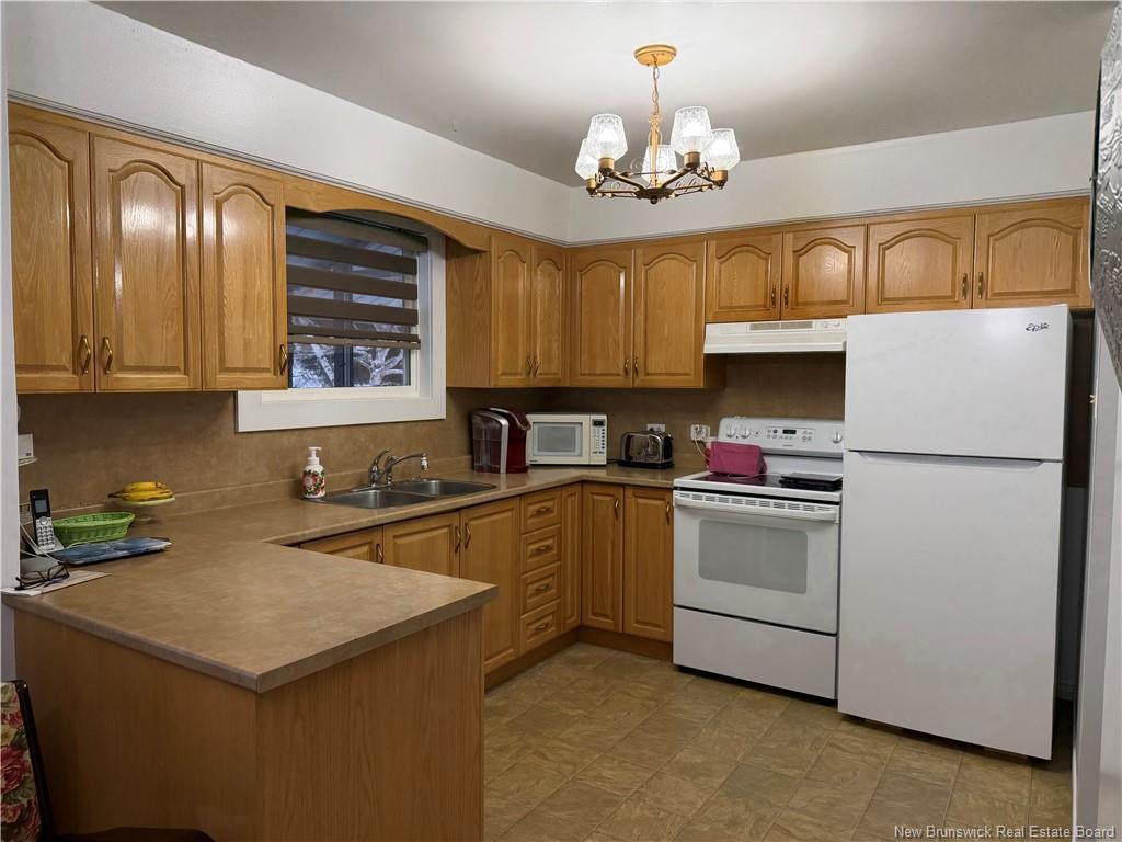 711 Victoria St, Edmundston, NB