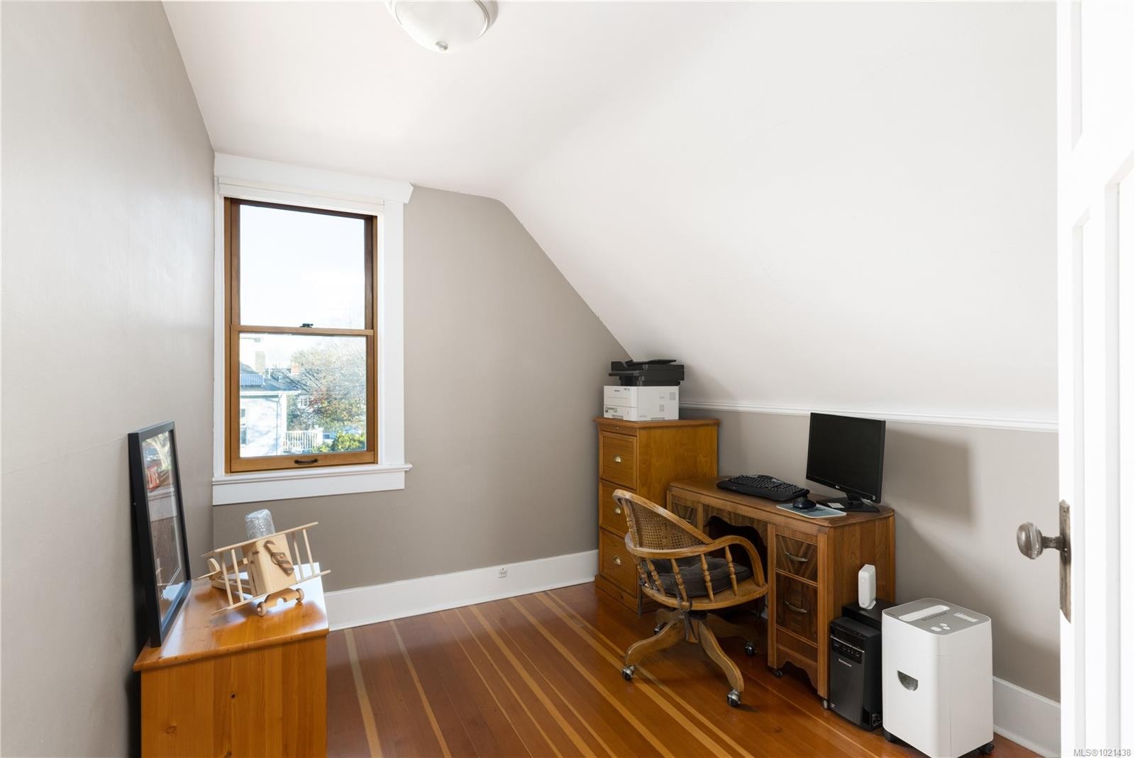 2194 Central Ave, Oak Bay, BC