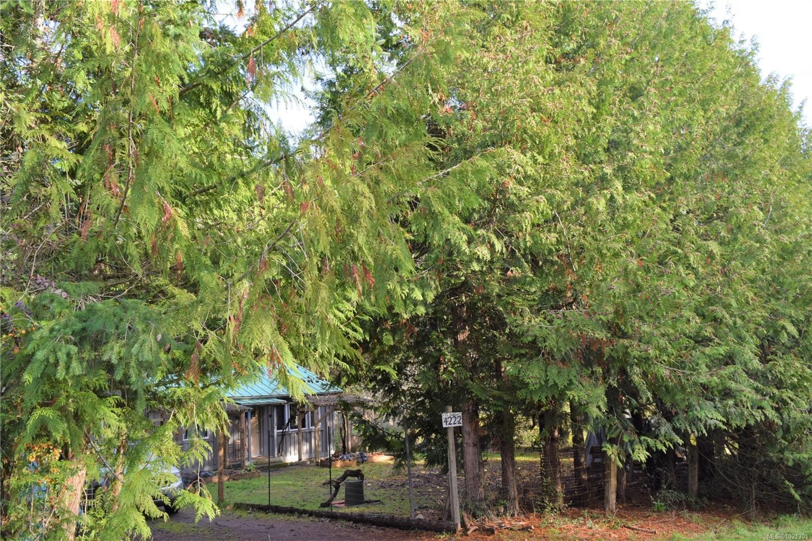 4222 Armadale Rd, Pender Island, BC