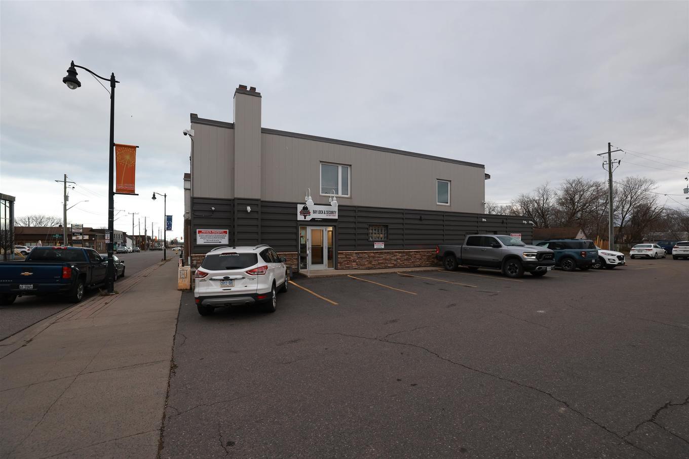287 Bay Street, Thunder Bay, ON