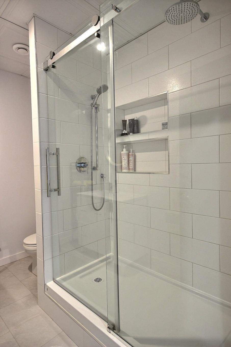 Salle de bains - 315 Rue D'Évain, Rouyn-Noranda, QC - Indoor Photo Showing Bathroom