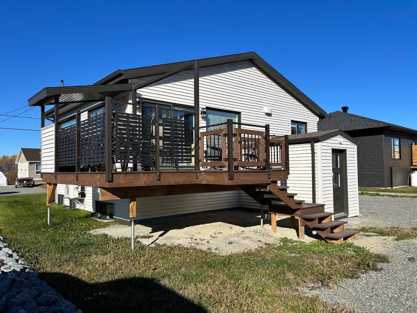 Terrasse - 315 Rue D'Évain, Rouyn-Noranda, QC - Outdoor