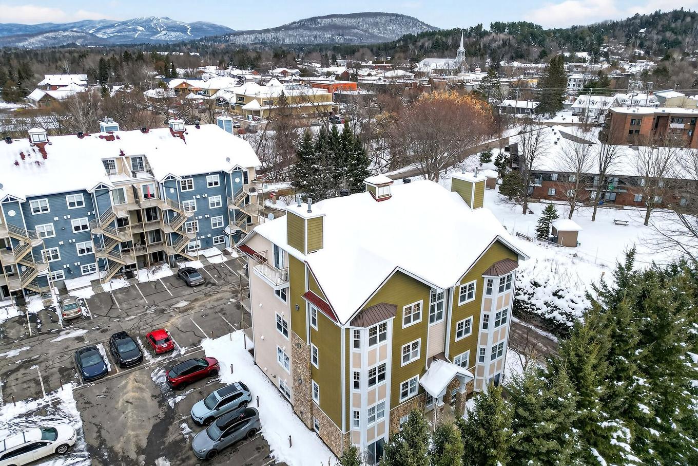 Photo aérienne - 8-420 Allée Des Cimes, Mont-Tremblant, QC - Outdoor With View