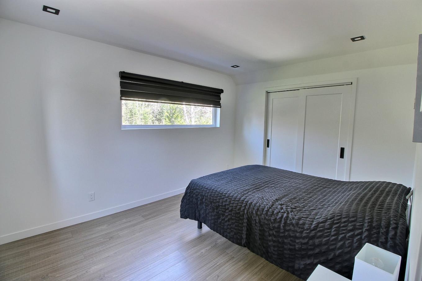Chambre à coucher - 4218 Ch. Beauchastel, Rouyn-Noranda, QC - Indoor Photo Showing Bedroom