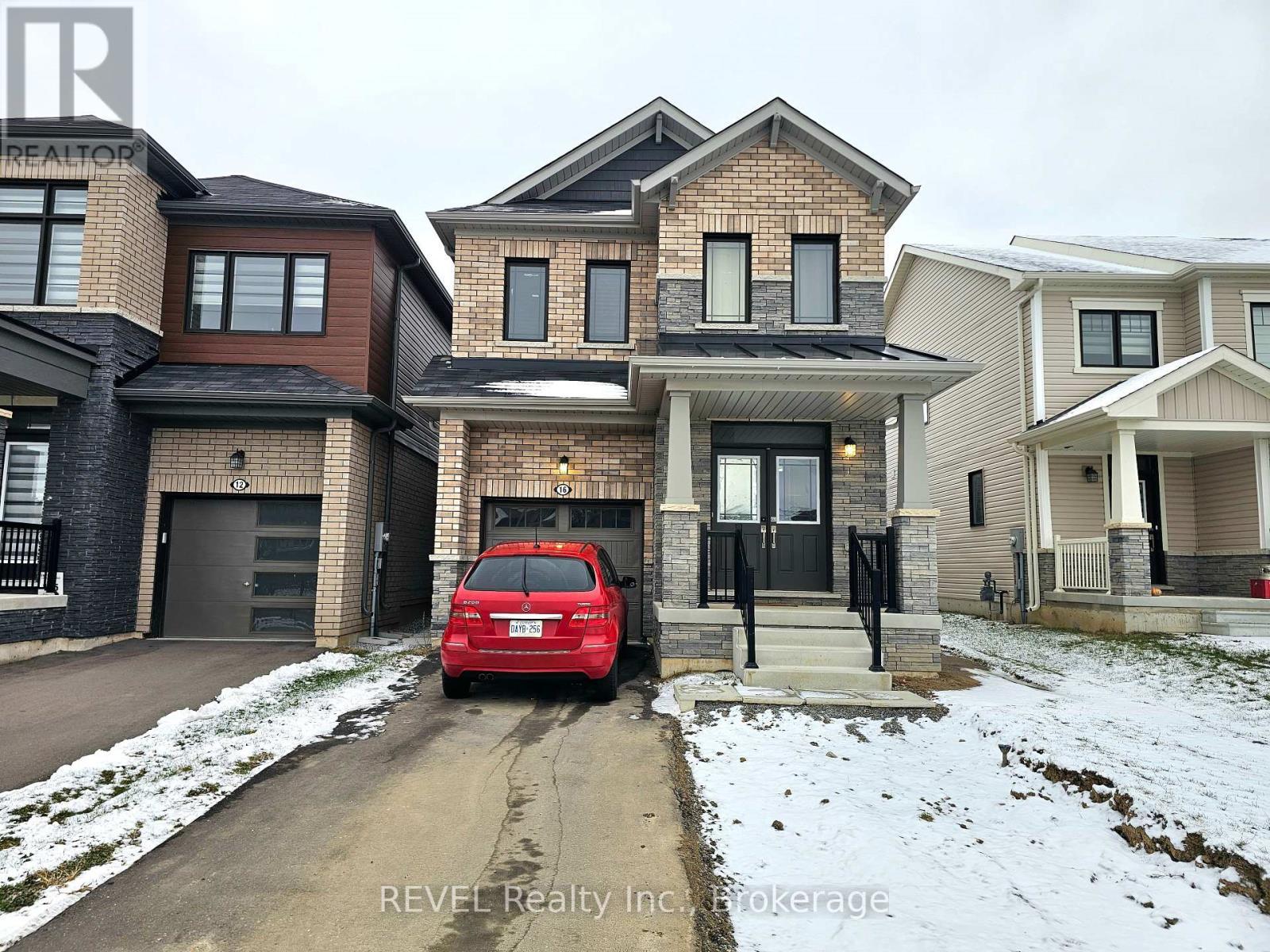 Upper - 16 Concord Drive, Thorold (Rolling Meadows), ON - Outdoor With Facade