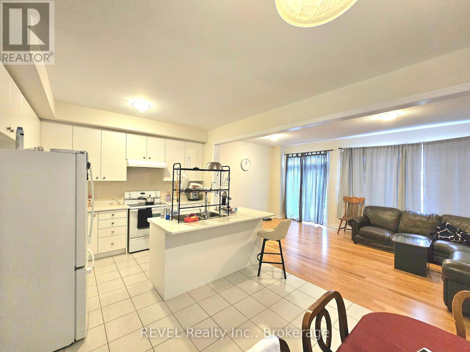 Upper - 16 Concord Drive, Thorold (Rolling Meadows), ON - Indoor