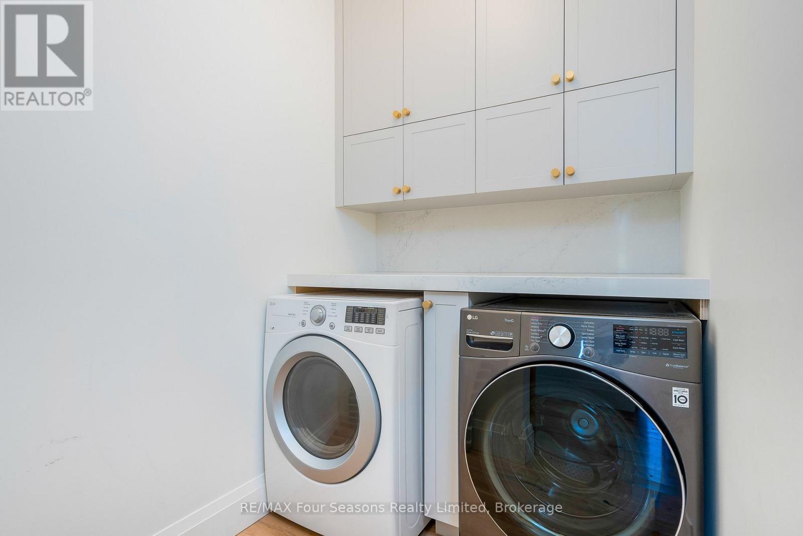 627174 Grey Road 119, Grey Highlands, ON - Indoor Photo Showing Laundry Room