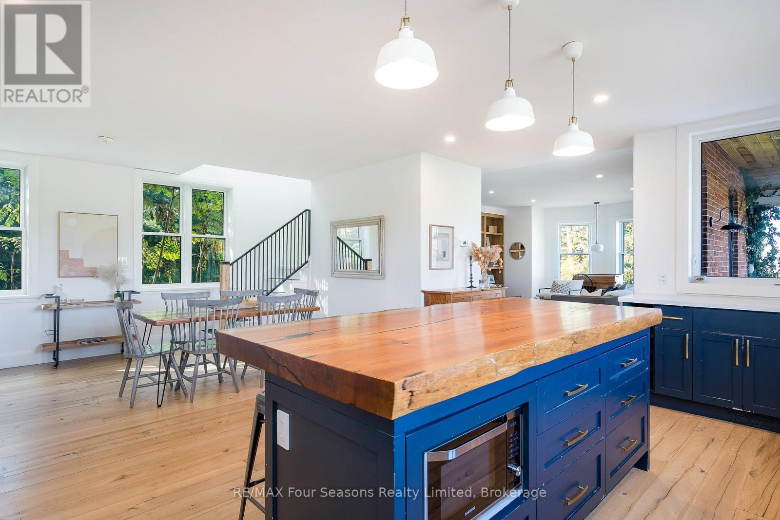 627174 Grey Road 119, Grey Highlands, ON - Indoor