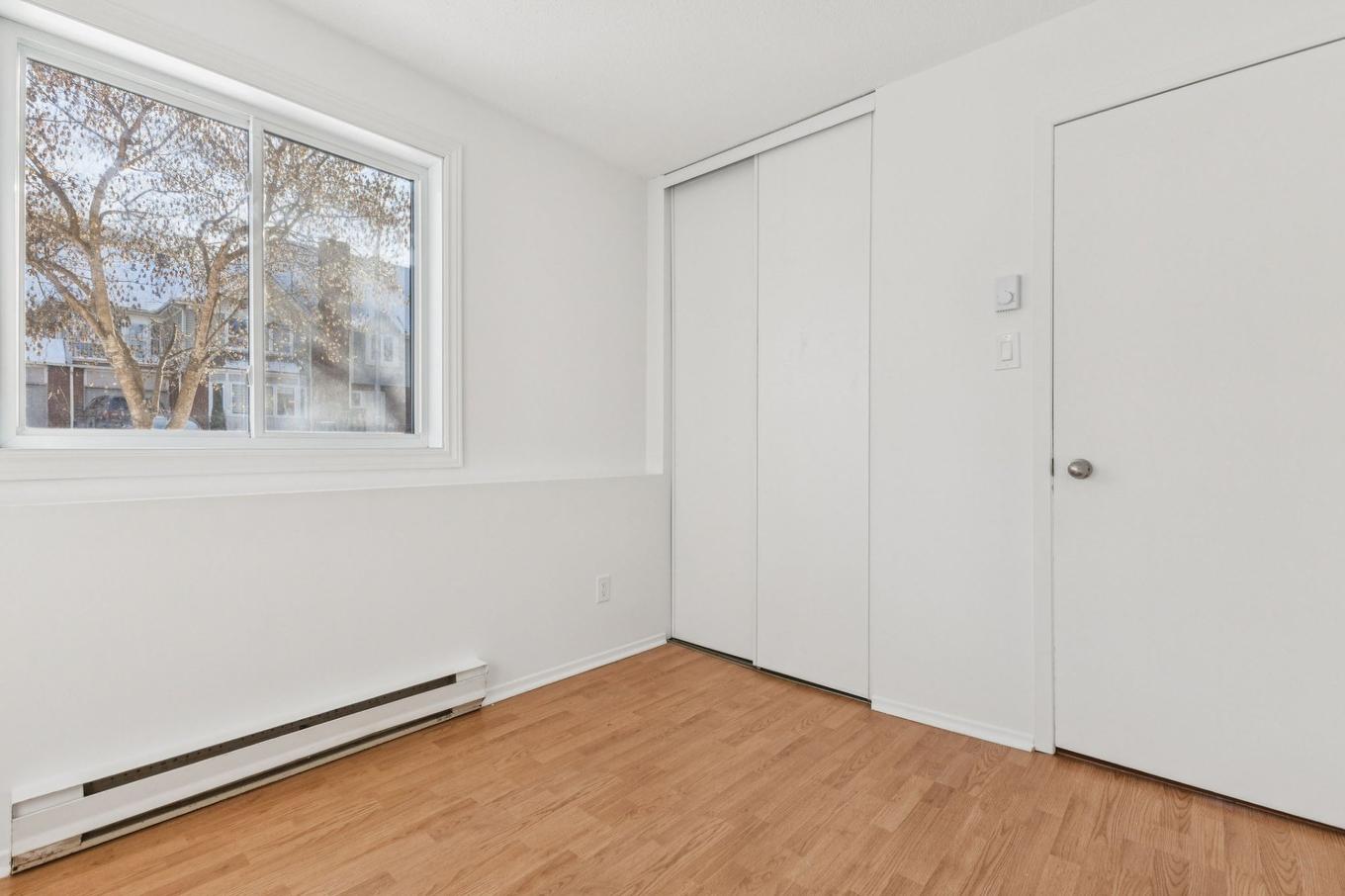 Chambre à coucher - 1-5 Imp. De La Roseraie, Gatineau (Hull), QC - Indoor Photo Showing Other Room