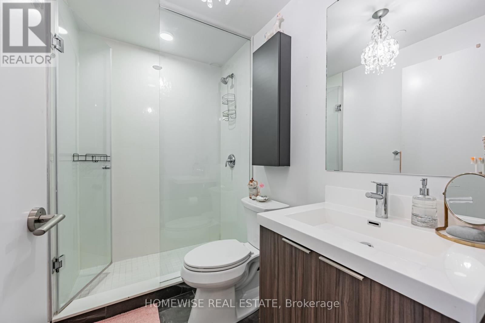428 - 20 O'Neill Road, Toronto, ON - Indoor Photo Showing Bathroom