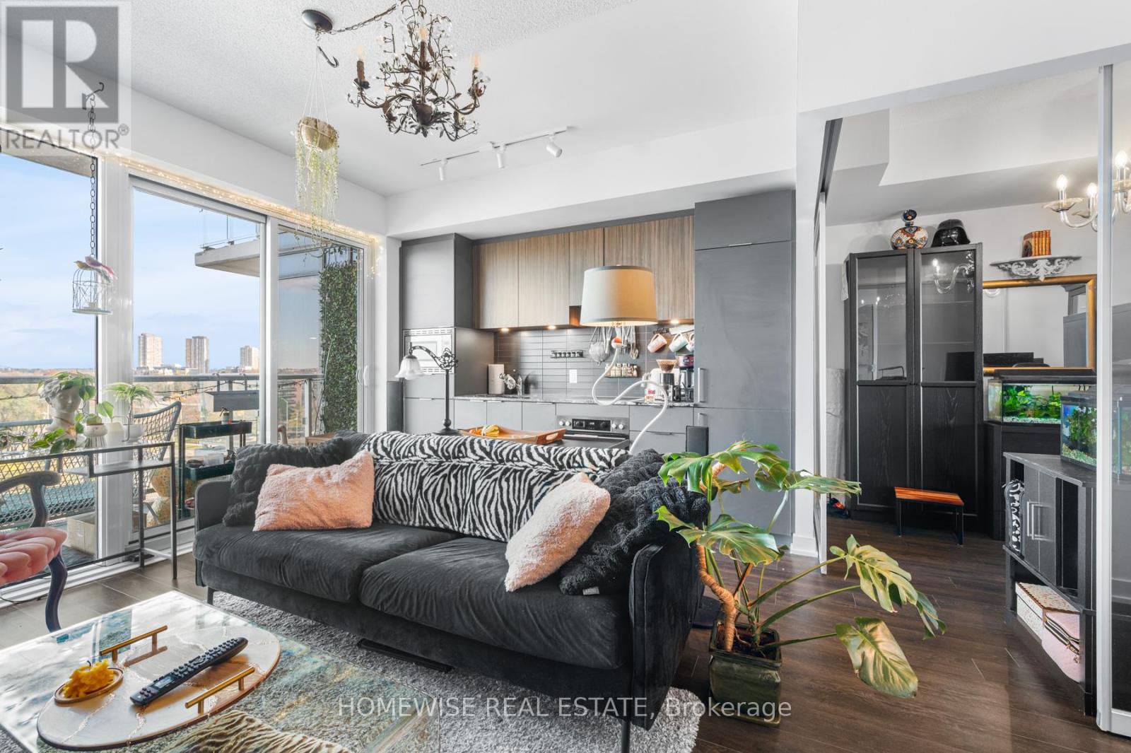428 - 20 O'Neill Road, Toronto, ON - Indoor Photo Showing Living Room
