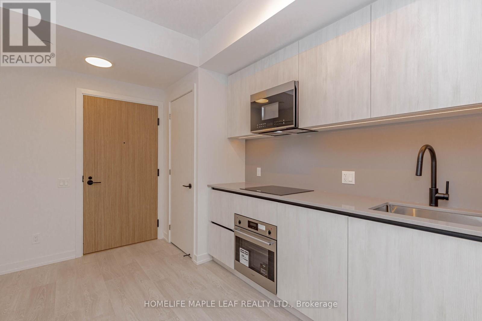 415 - 35 Parliament Street, Toronto, ON - Indoor