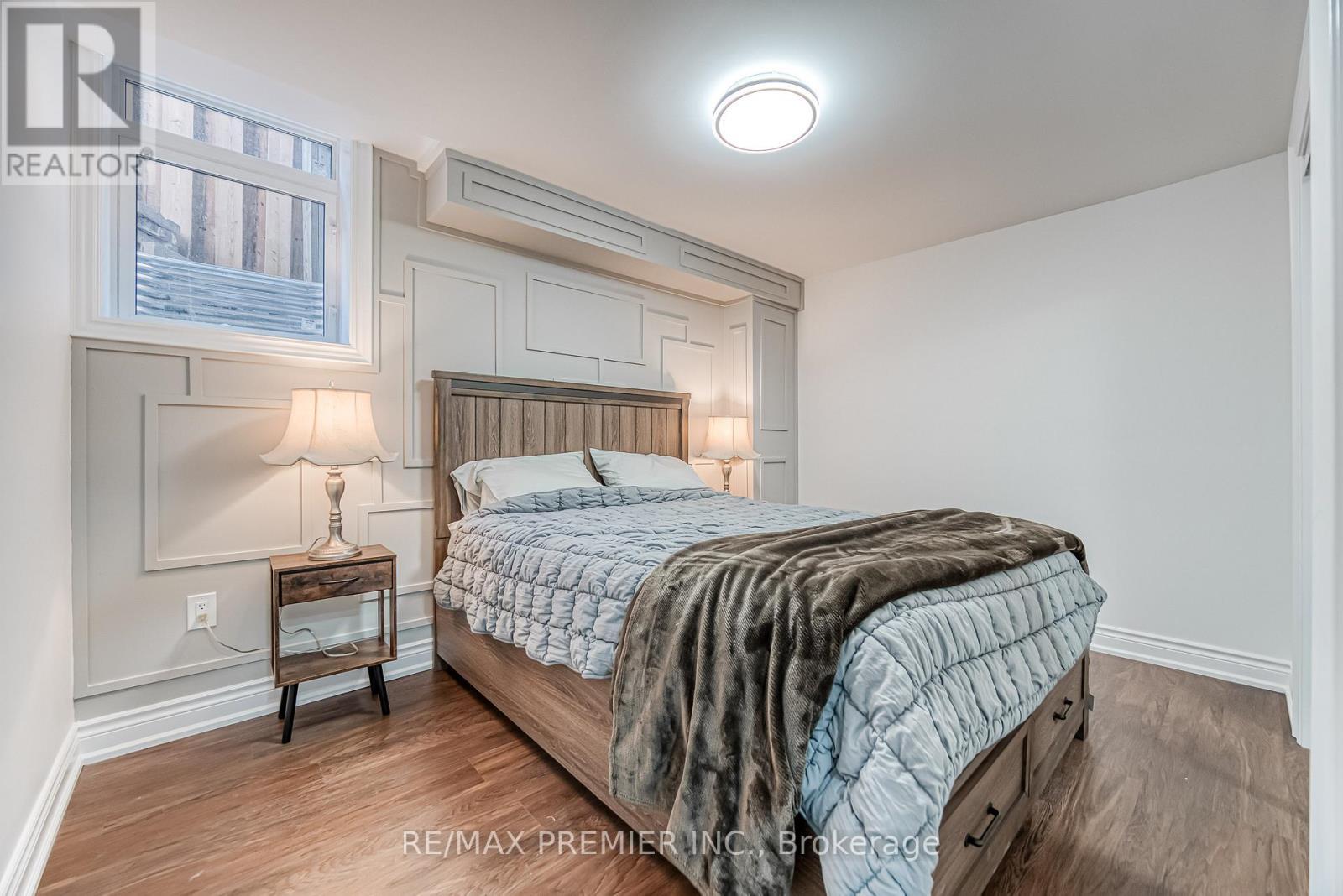 Bsmt - 133 Bernard Avenue, Richmond Hill, ON - Indoor Photo Showing Bedroom