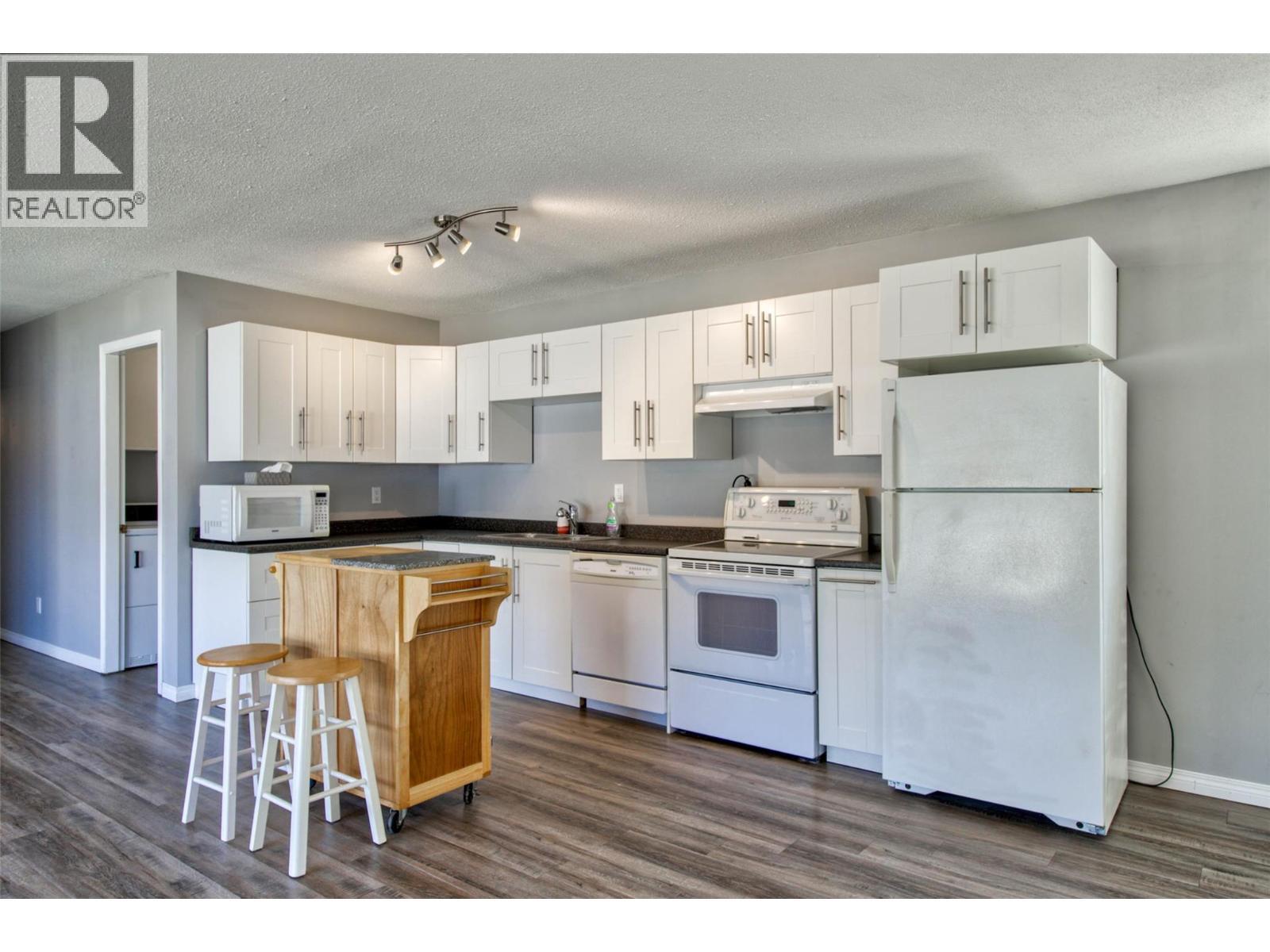 2886 Marine Drive, Blind Bay, BC