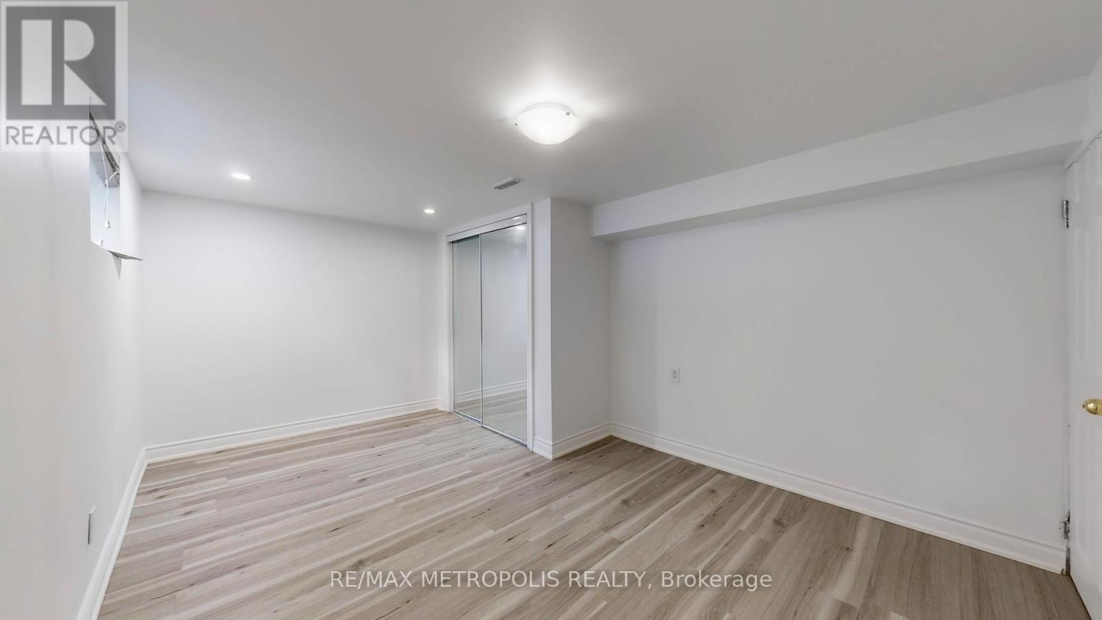 Bsmt - 14 Furlong Court, Toronto, ON - Indoor Photo Showing Other Room