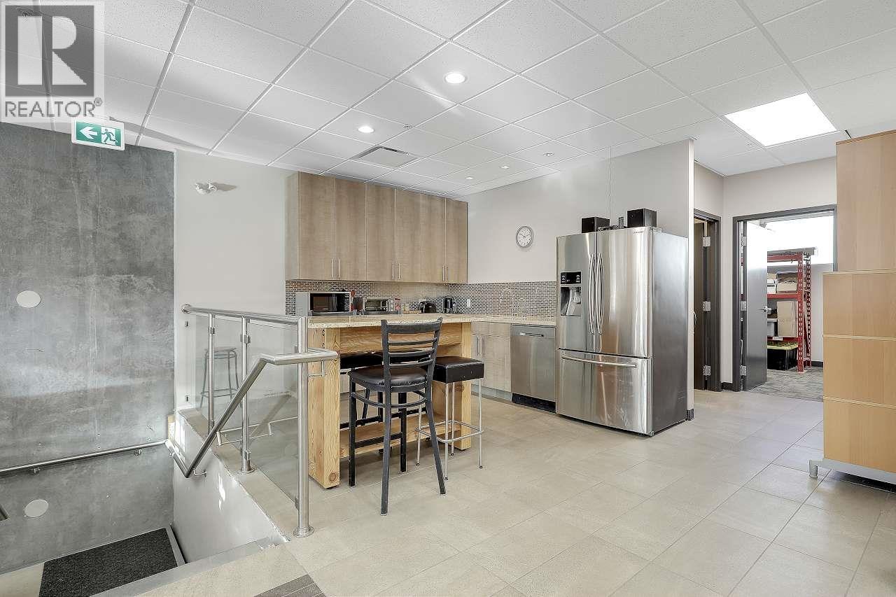 209 1730 Coast Meridian Road, Port Coquitlam, BC