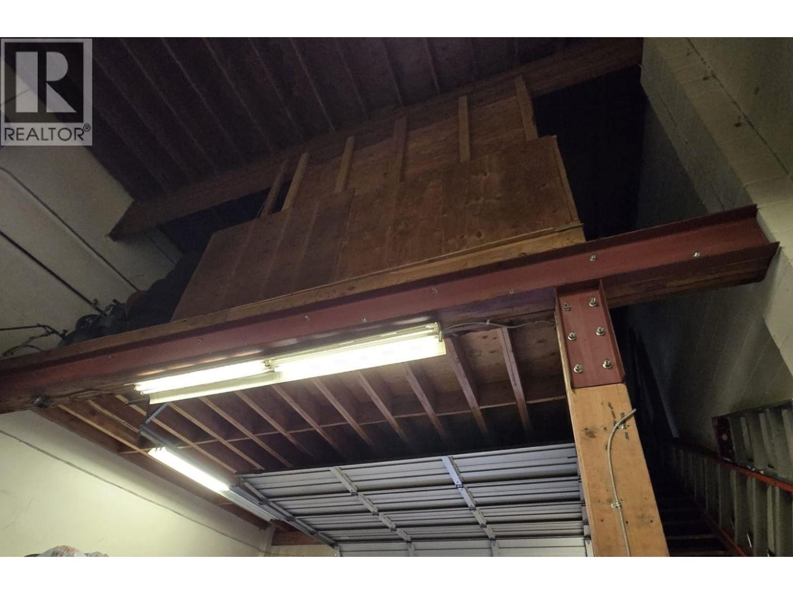 101 1485 Rupert Street, North Vancouver, BC