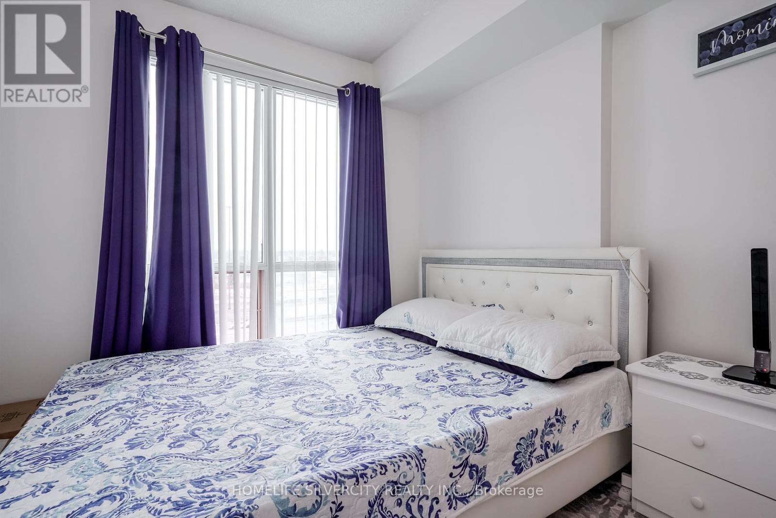 712 - 18 Lee Centre Drive, Toronto, ON - Indoor Photo Showing Bedroom