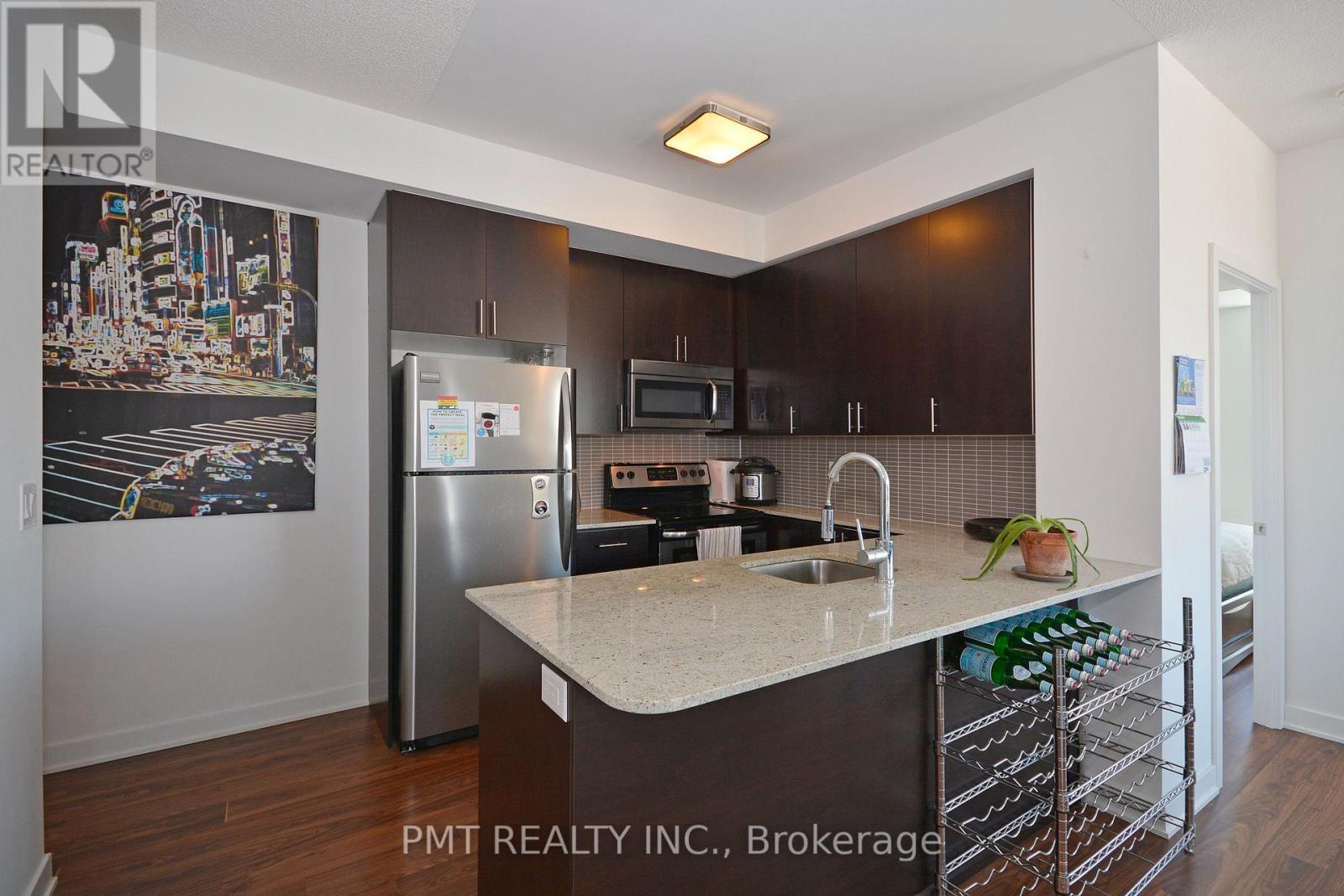 1203 - 260 Sackville Street, Toronto, ON - Indoor Photo Showing Kitchen