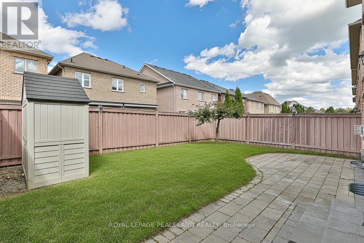 10 Pavlova Crescent, Richmond Hill, ON - Outdoor