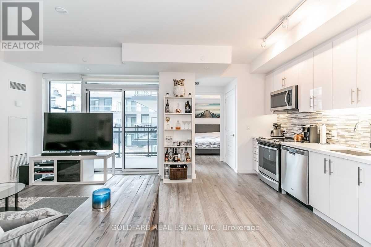 A222 - 241 Sea Ray Avenue, Innisfil, ON - Indoor Photo Showing Kitchen