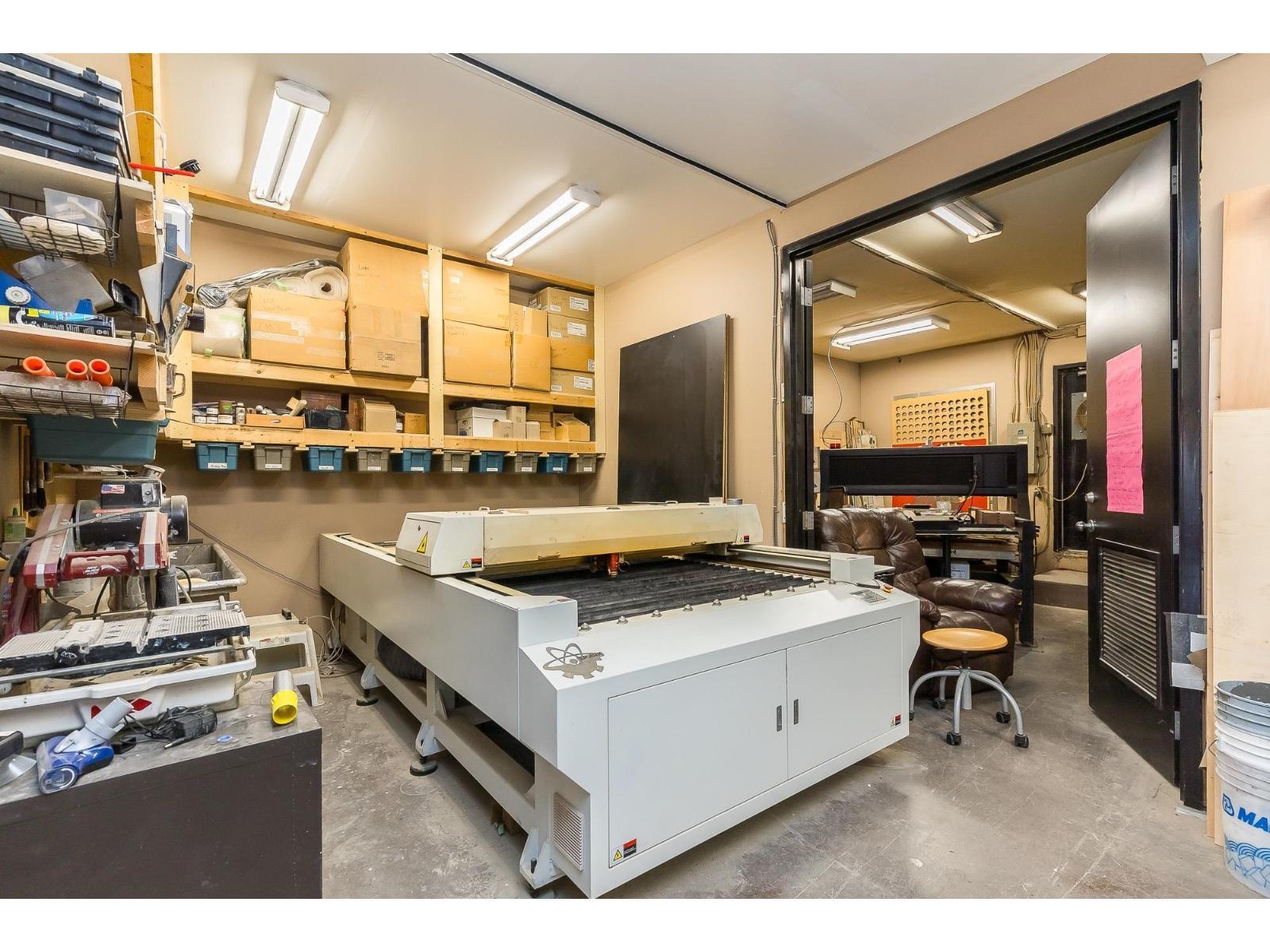 110 8484 162Nd Street, Surrey, BC