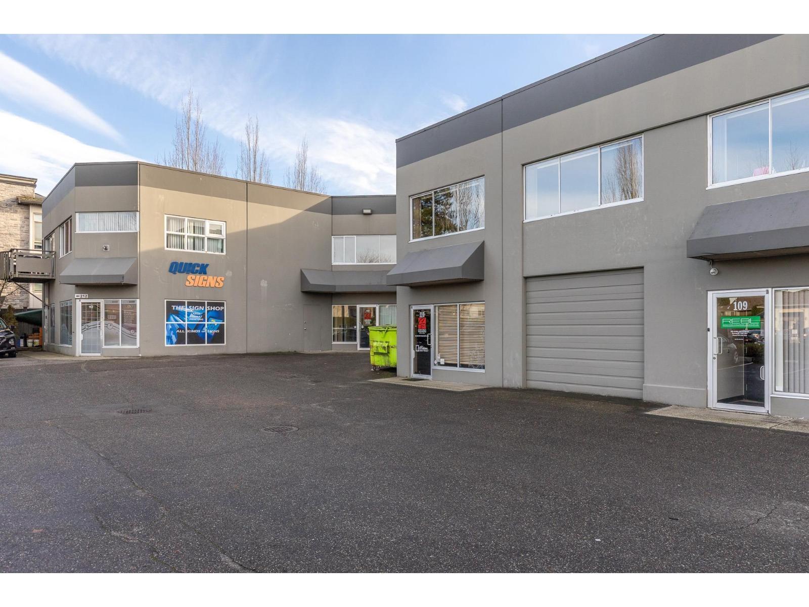 110 8484 162Nd Street, Surrey, BC