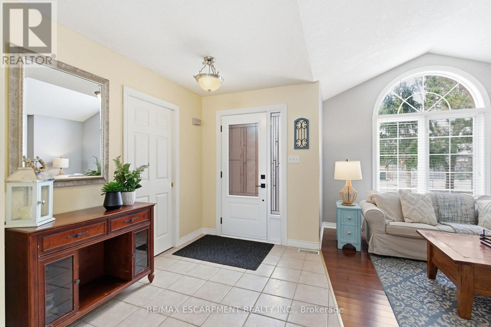 65 Thistlemoor Drive, Haldimand, ON - Indoor