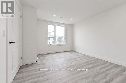 414 - 99B Farley Road, Centre Wellington, ON - Indoor Photo Showing Other Room