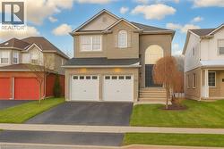 235 PINELAND Court Unit# Upper Waterloo, ON N2T 2S3