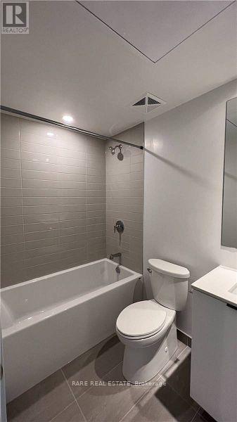 930 - 50 Power Street, Toronto, ON - Indoor Photo Showing Bathroom