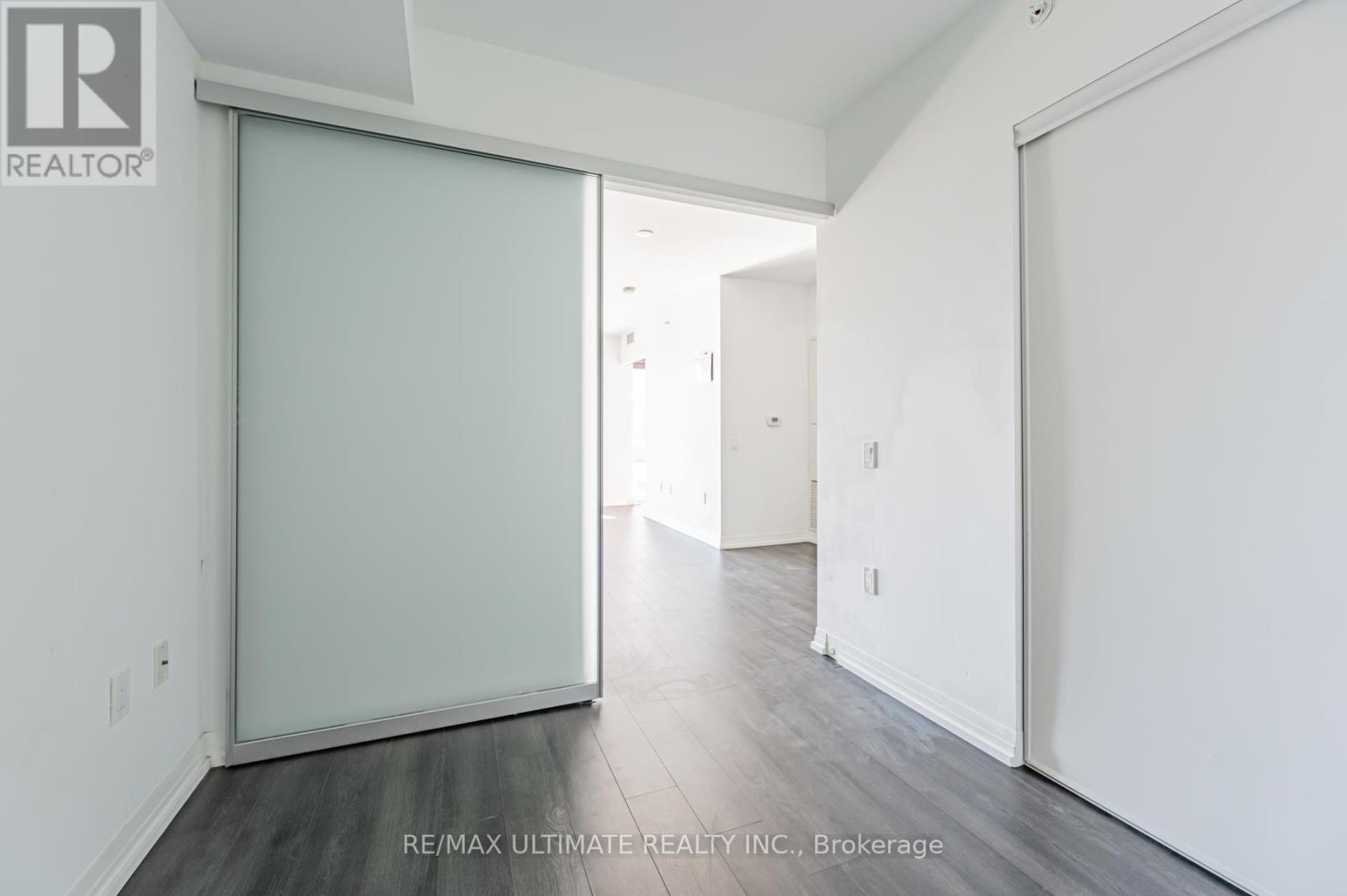 1620 - 251 Jarvis Street, Toronto, ON - Indoor Photo Showing Other Room