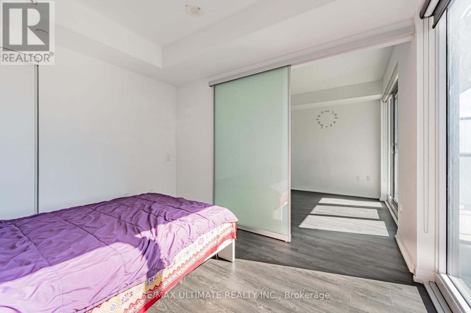 1620 - 251 Jarvis Street, Toronto, ON - Indoor Photo Showing Bedroom