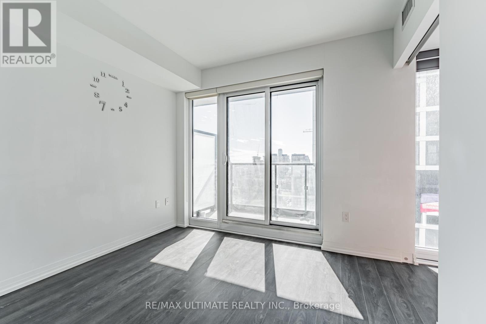 1620 - 251 Jarvis Street, Toronto, ON - Indoor Photo Showing Other Room