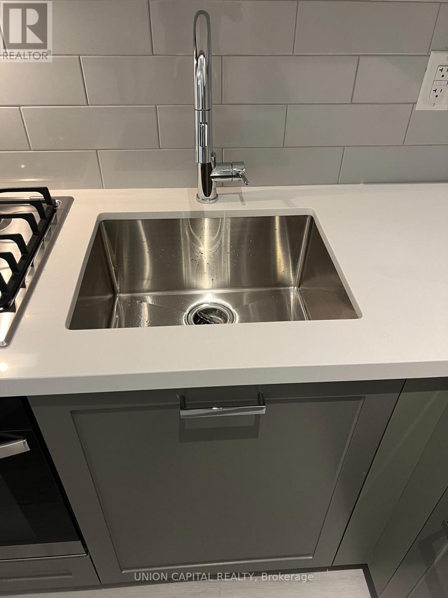 1006 - 195 Mccaul Street, Toronto, ON - Indoor Photo Showing Kitchen With Double Sink
