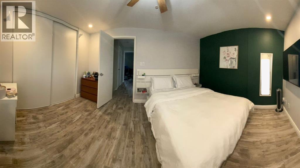 215 Trudeau Drive Unit# 49, Sarnia, ON - Indoor Photo Showing Bedroom