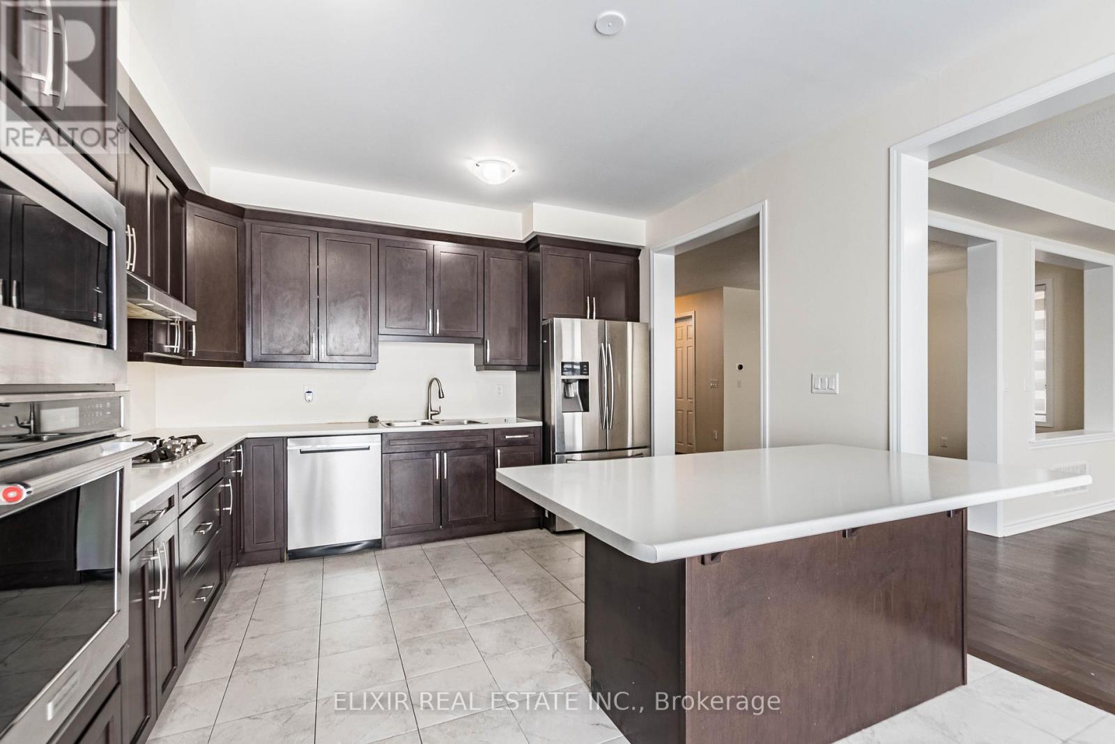 1176 Leger Way, Milton, ON - Indoor Photo Showing Kitchen With Upgraded Kitchen