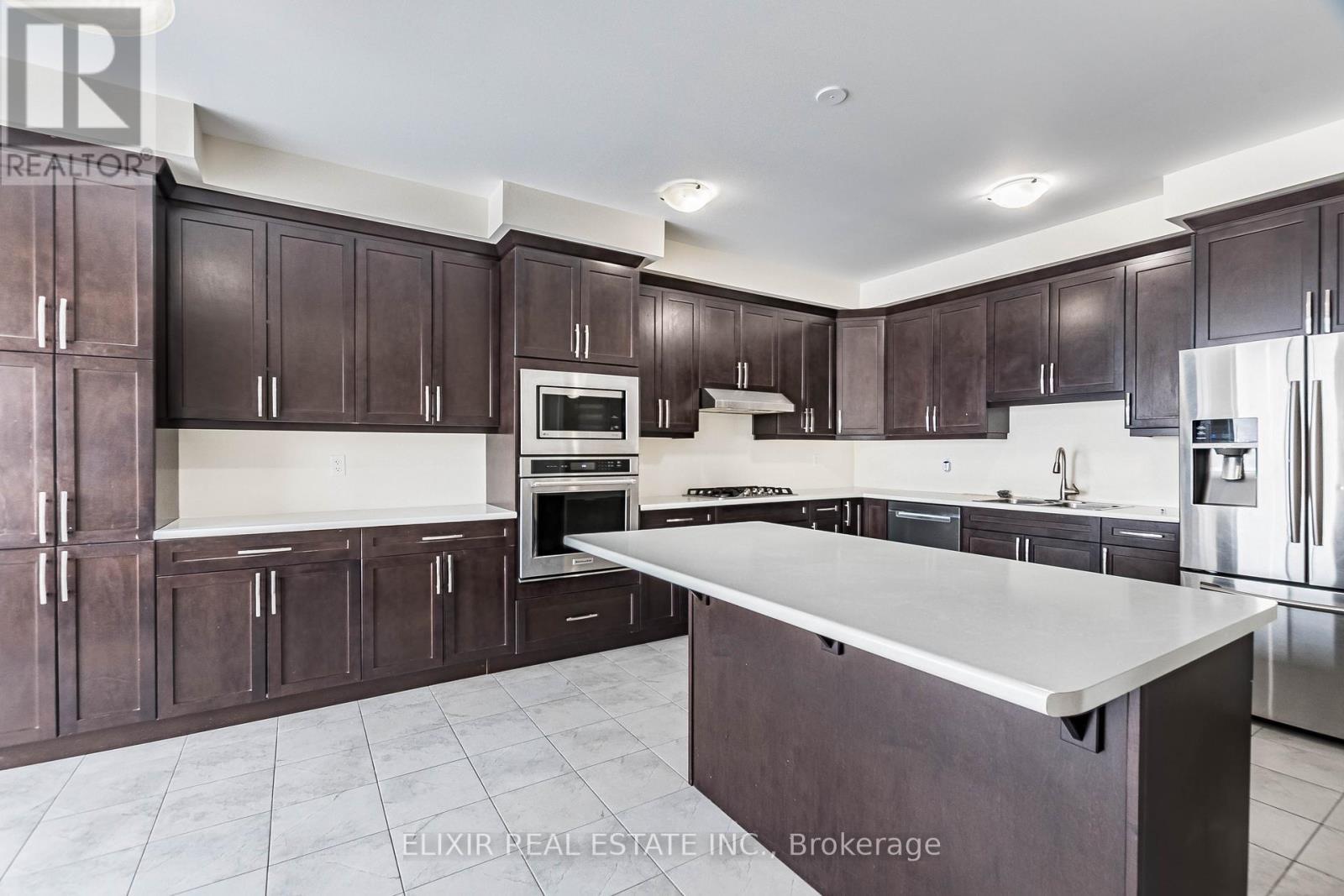 1176 Leger Way, Milton, ON - Indoor Photo Showing Kitchen